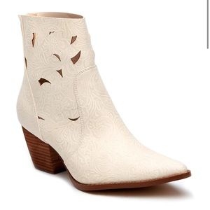 Acacia Booties — Coconuts by Matisse